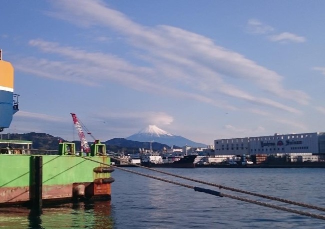 IMG_7847 清水港から見た富士山 by 豊島